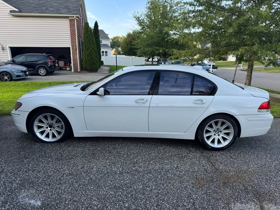 2006 BMW E65/E66 750i & 760i Sedan - Image 2 of 8