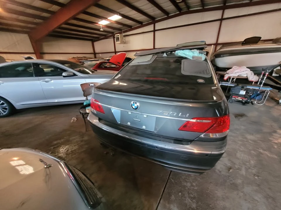 2006 BMW E65/E66 750i & 760i Sedan - Image 3 of 3