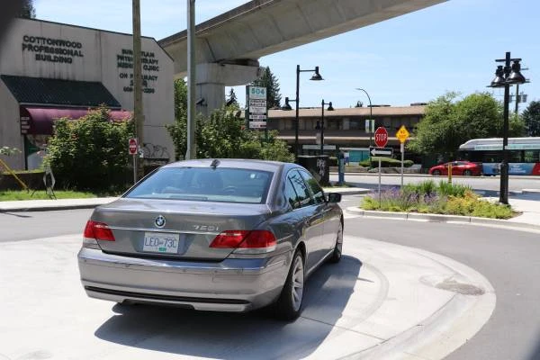 2006 BMW E65/E66 750i & 760i Sedan - Image 6 of 18