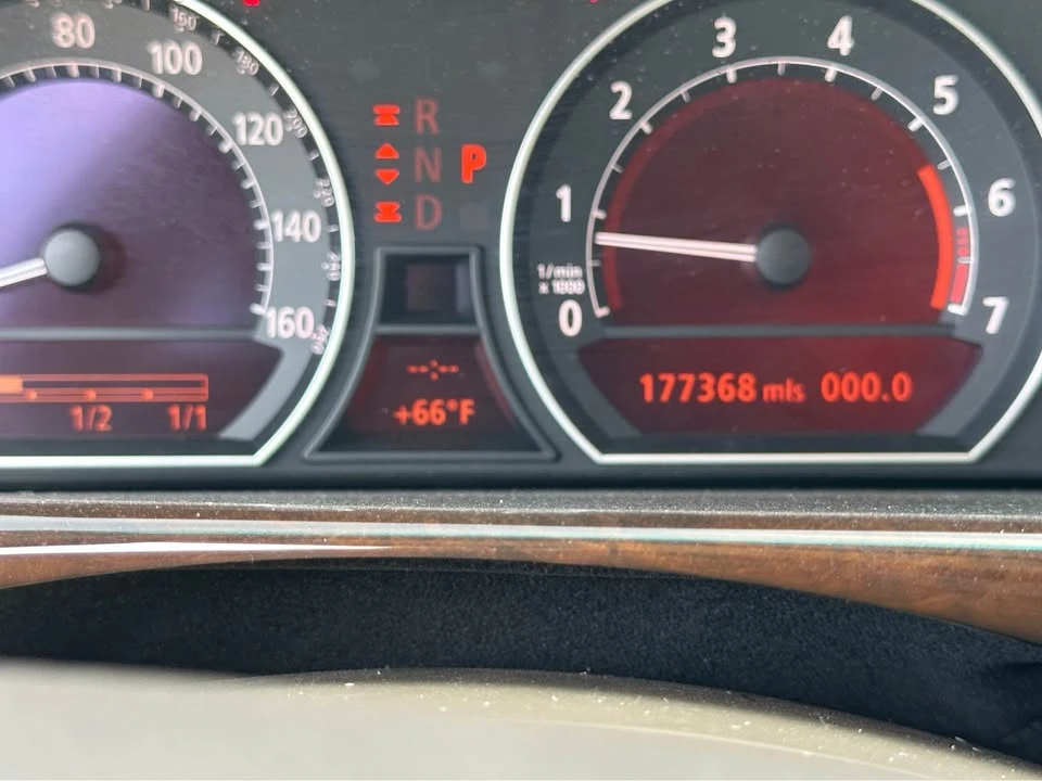 2006 BMW E65/E66 750i & 760i Sedan - Image 6 of 6