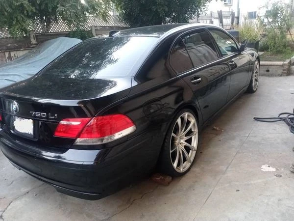 2006 BMW E65/E66 750i & 760i Sedan - Image 3 of 4