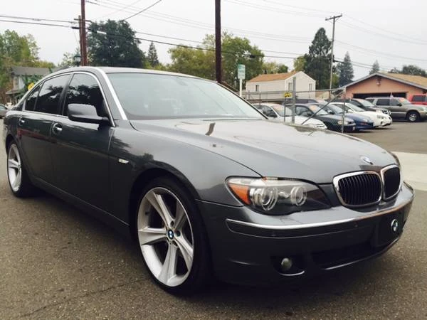 2006 BMW E65/E66 750i & 760i Sedan - Image 2 of 12