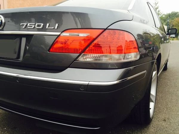 2006 BMW E65/E66 750i & 760i Sedan - Image 12 of 12