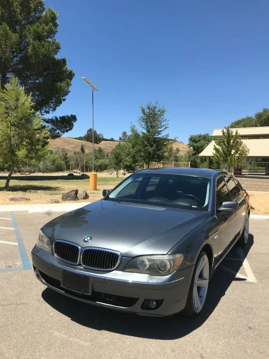 2006 BMW E65/E66 750i & 760i Sedan - Image 10 of 16