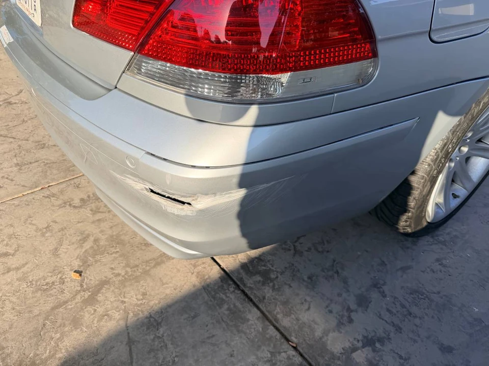 2006 BMW E65/E66 750i & 760i Sedan - Image 5 of 11