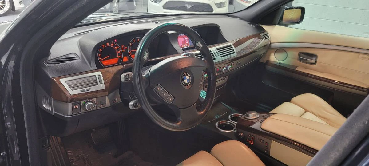 2006 BMW E65/E66 750i & 760i Sedan - Image 9 of 24