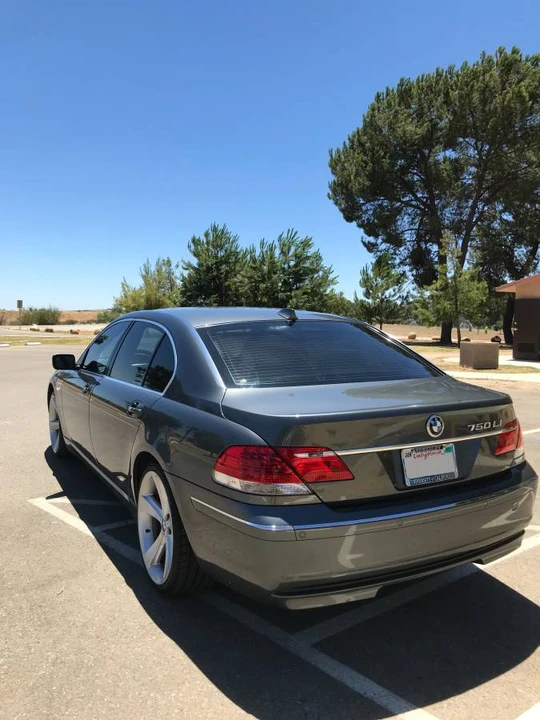 2006 BMW E65/E66 750i & 760i Sedan - Image 3 of 16