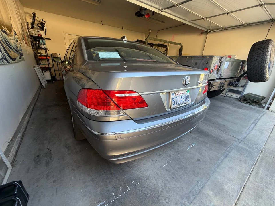 2006 BMW E65/E66 750i & 760i Sedan - Image 4 of 8