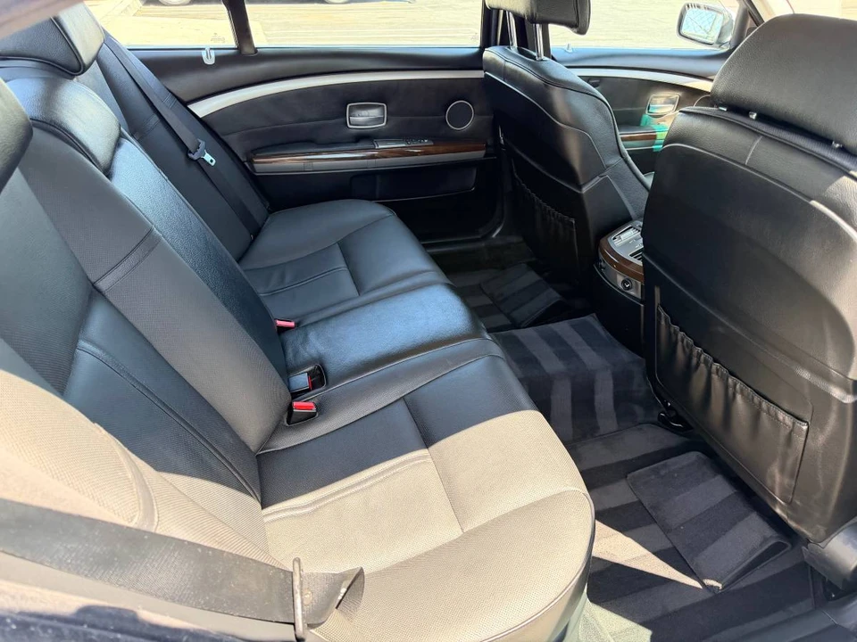 2006 BMW E65/E66 750i & 760i Sedan - Image 10 of 11