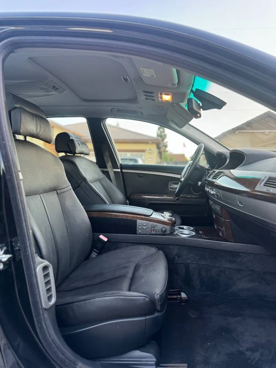 2006 BMW E65/E66 750i & 760i Sedan - Image 9 of 15