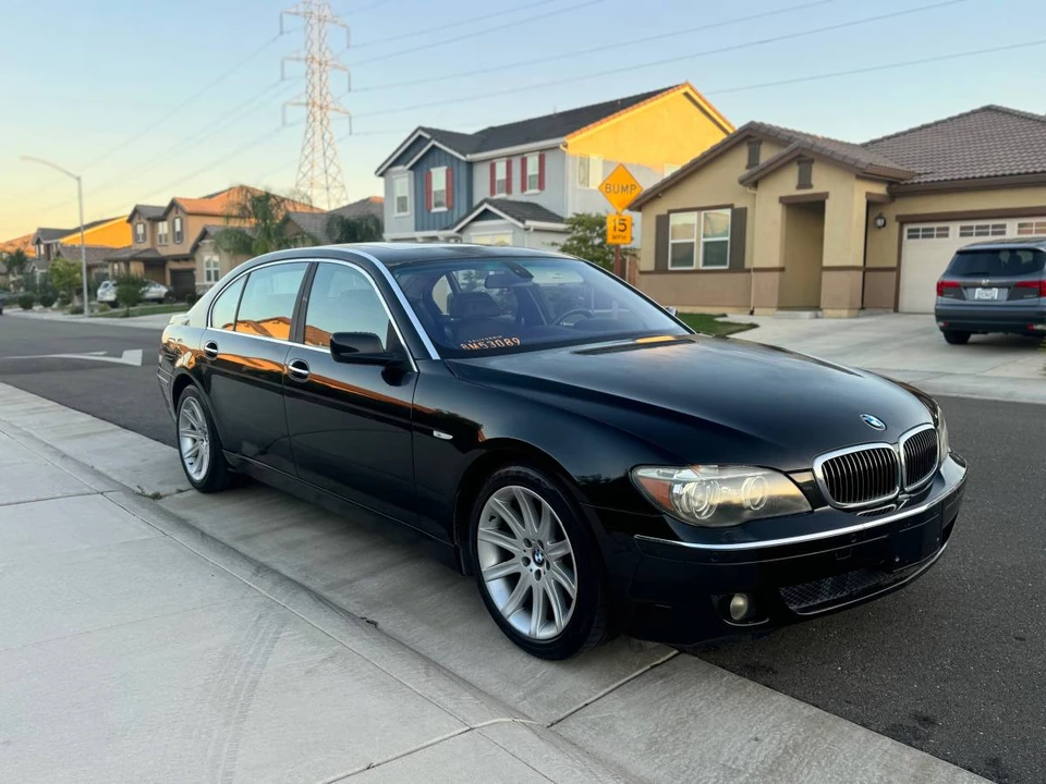2006 BMW E65/E66 750i & 760i Sedan - Image 6 of 15