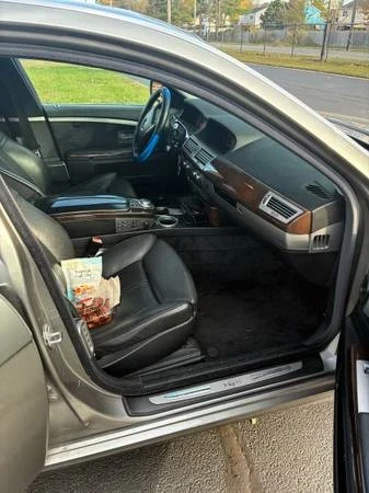 2006 BMW E65/E66 750i & 760i Sedan - Image 7 of 8