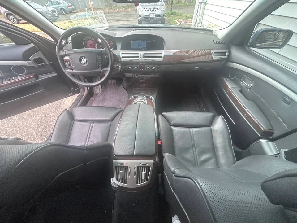 2006 BMW E65/E66 750i & 760i Sedan - Image 7 of 23