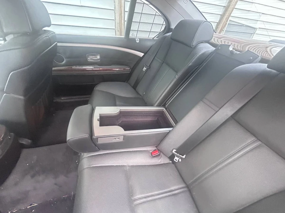 2006 BMW E65/E66 750i & 760i Sedan - Image 17 of 23