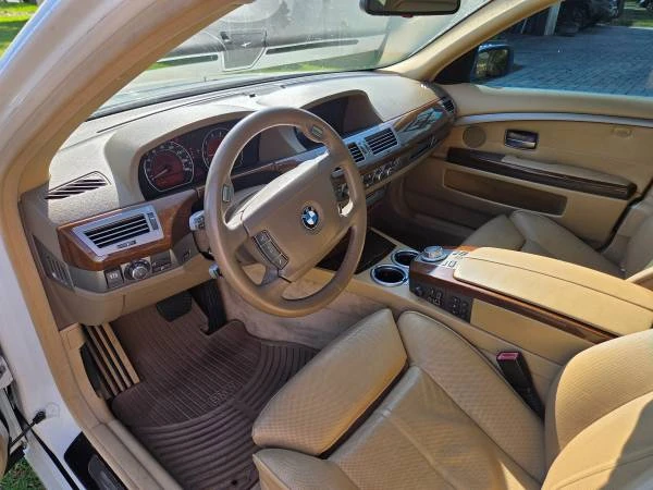 2006 BMW E65/E66 750i & 760i Sedan - Image 6 of 15