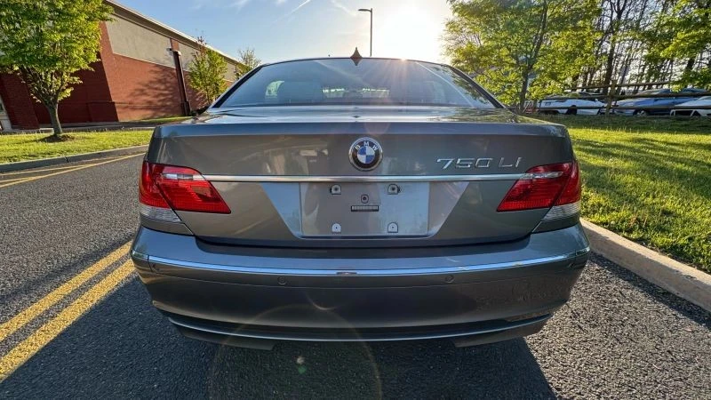 2006 BMW E65/E66 750i & 760i Sedan - Image 5 of 12