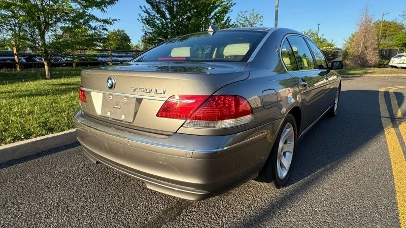 2006 BMW E65/E66 750i & 760i Sedan - Image 6 of 12