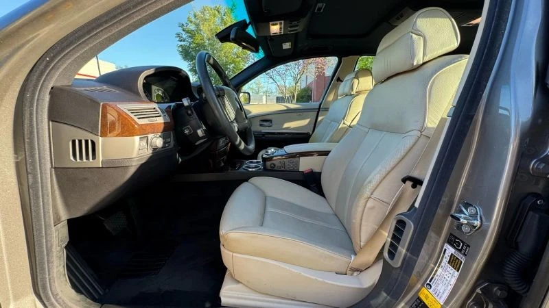 2006 BMW E65/E66 750i & 760i Sedan - Image 11 of 12