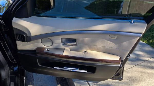 2006 BMW E65/E66 750i & 760i Sedan - Image 9 of 14