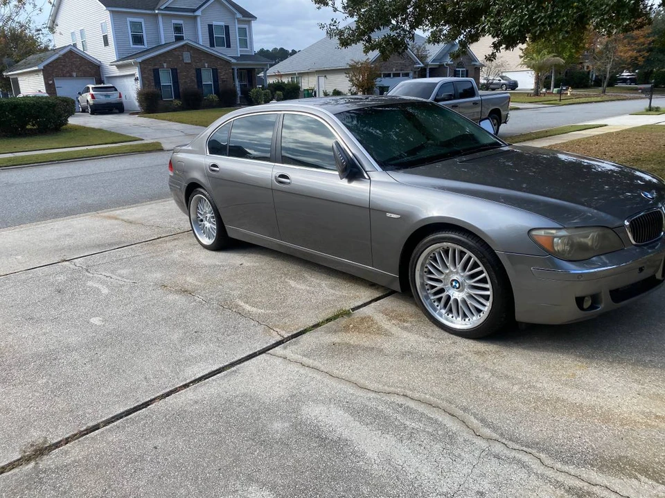 2006 BMW E65/E66 750i & 760i Sedan - Image 3 of 5