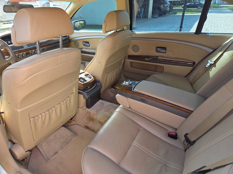 2006 BMW E65/E66 750i & 760i Sedan - Image 8 of 15