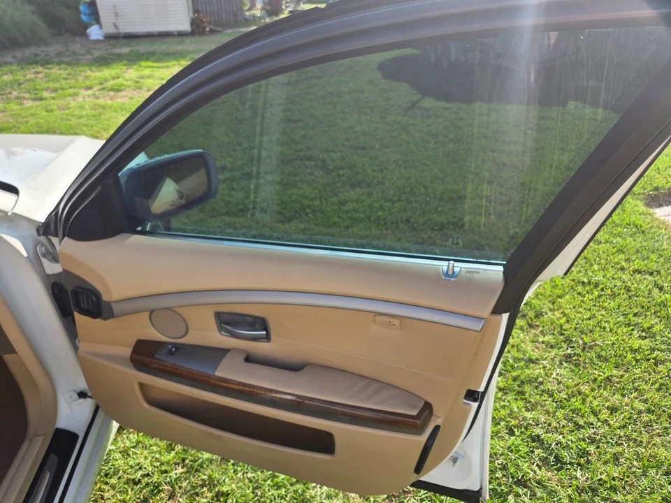 2006 BMW E65/E66 750i & 760i Sedan - Image 11 of 15