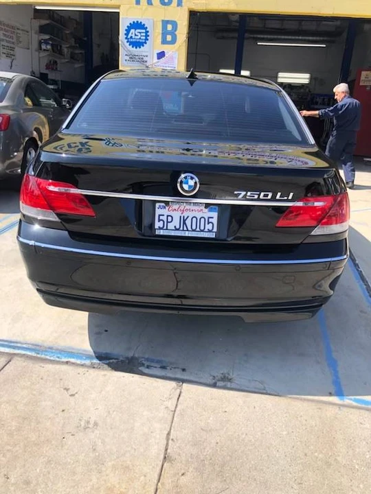 2006 BMW E65/E66 7 Series - Image 11 of 12