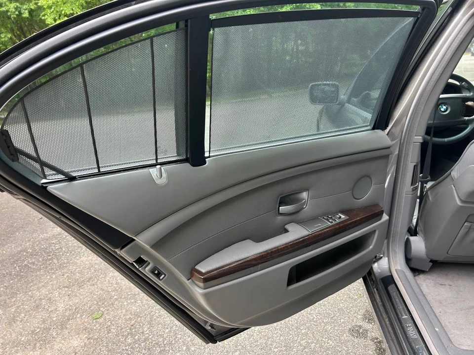 2006 BMW E65/E66 750i & 760i Sedan - Image 9 of 16