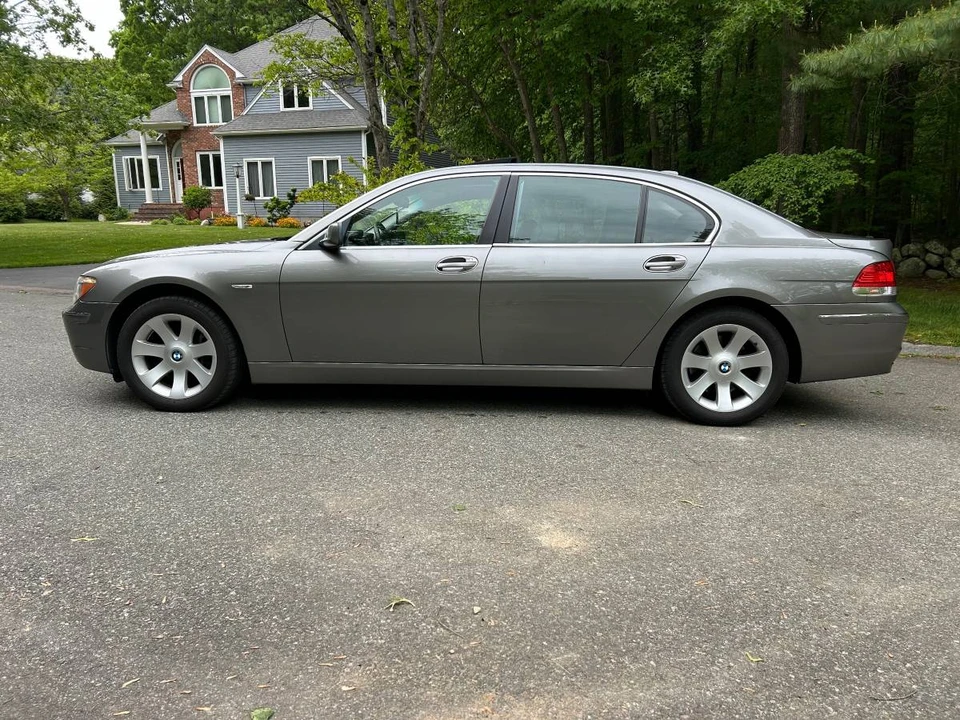2006 BMW E65/E66 750i & 760i Sedan - Image 4 of 16