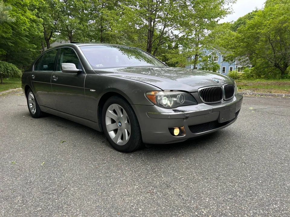 2006 BMW E65/E66 750i & 760i Sedan - Image 3 of 16