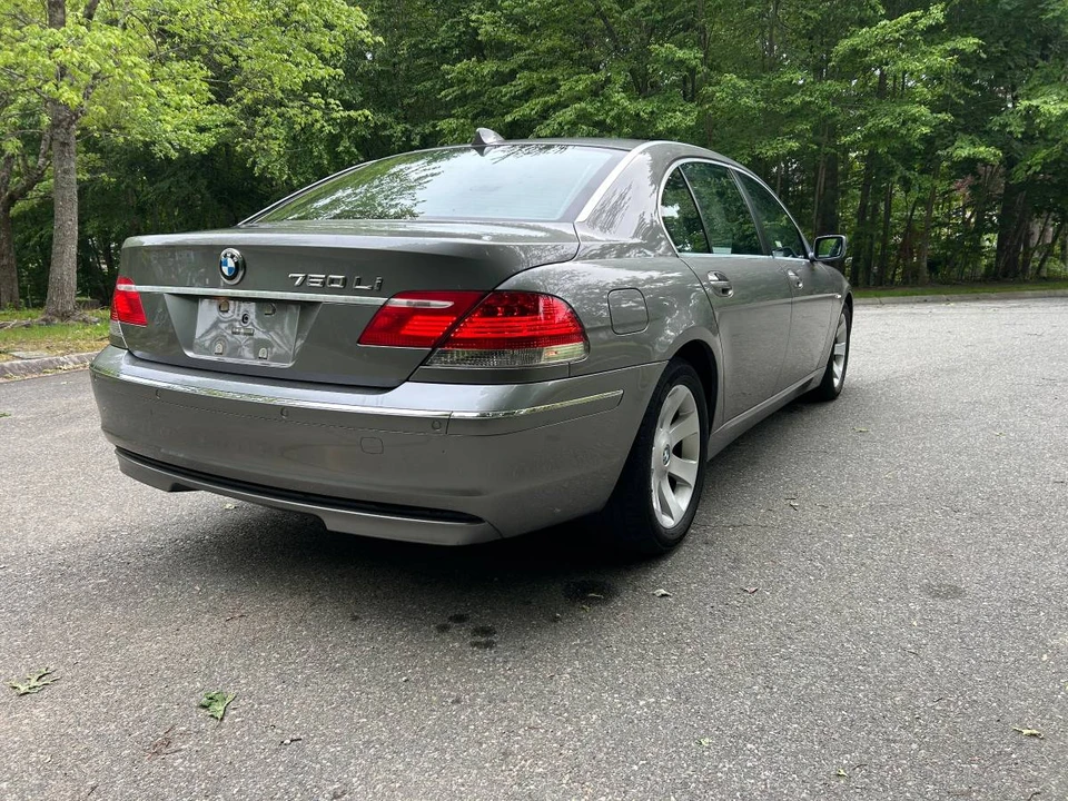 2006 BMW E65/E66 750i & 760i Sedan - Image 12 of 16