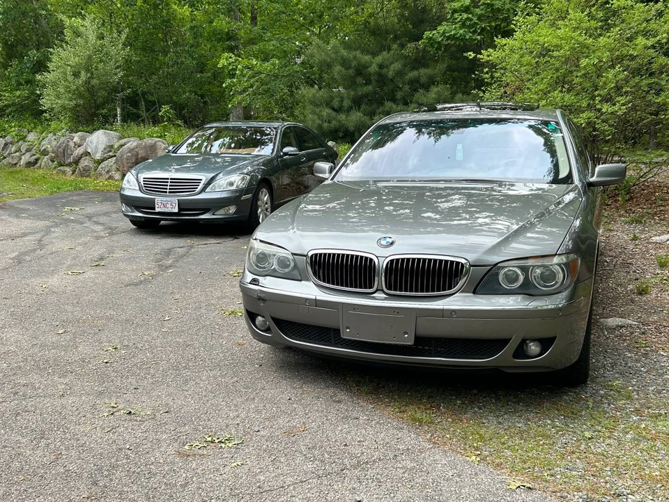 2006 BMW E65/E66 750i & 760i Sedan - Image 16 of 16