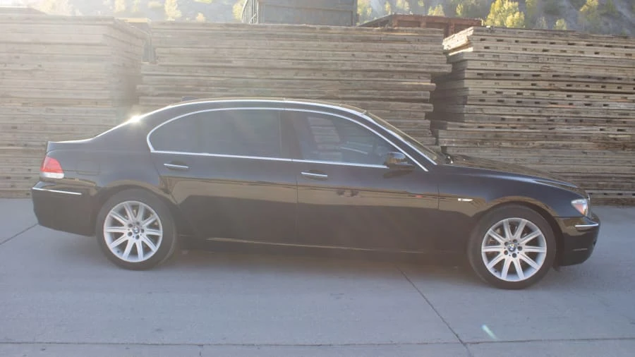 2006 BMW E65/E66 750i & 760i Sedan - Image 2 of 10