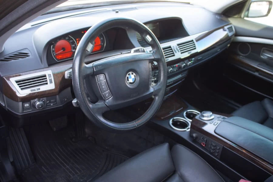 2006 BMW E65/E66 750i & 760i Sedan - Image 6 of 10