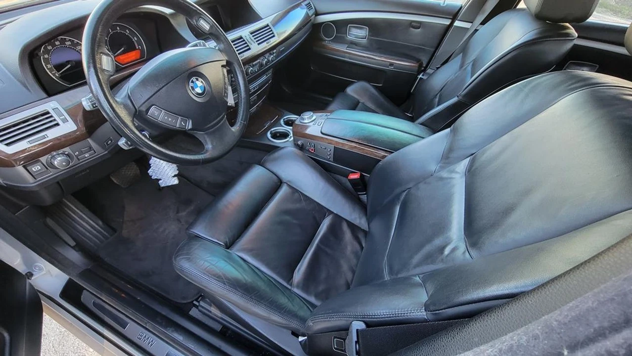 2006 BMW E65/E66 750i & 760i Sedan - Image 8 of 21