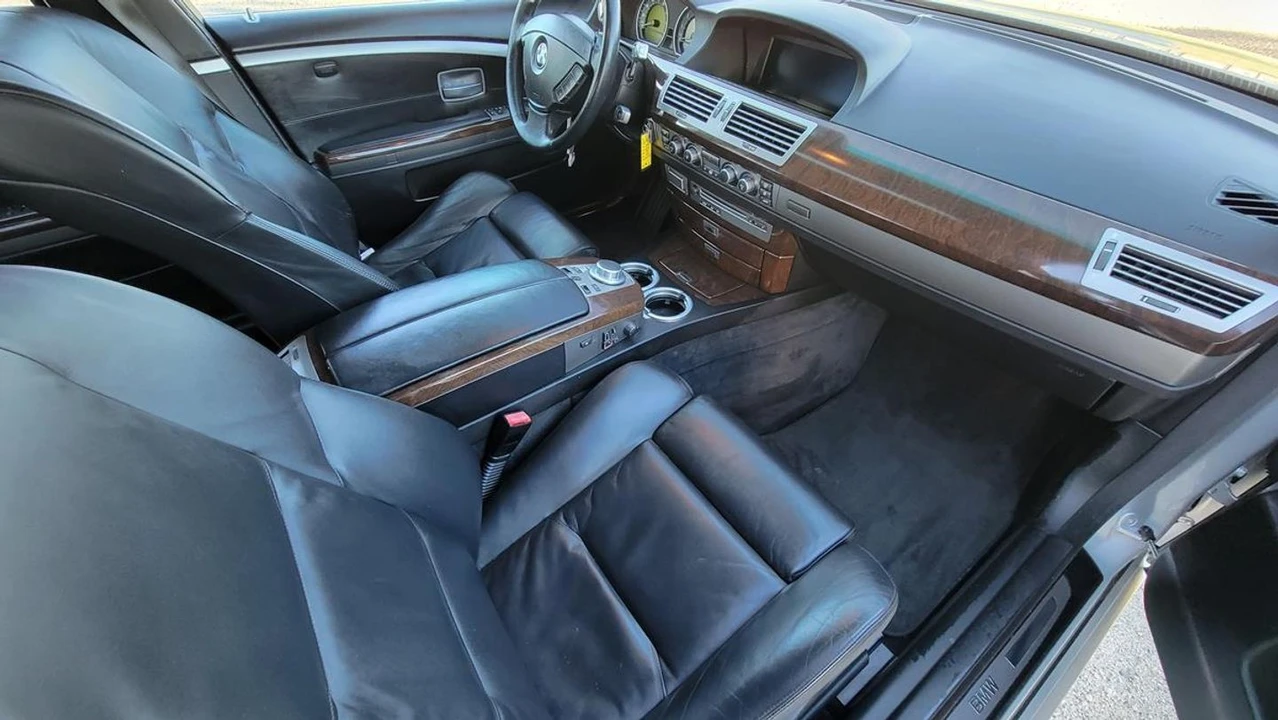 2006 BMW E65/E66 750i & 760i Sedan - Image 9 of 21