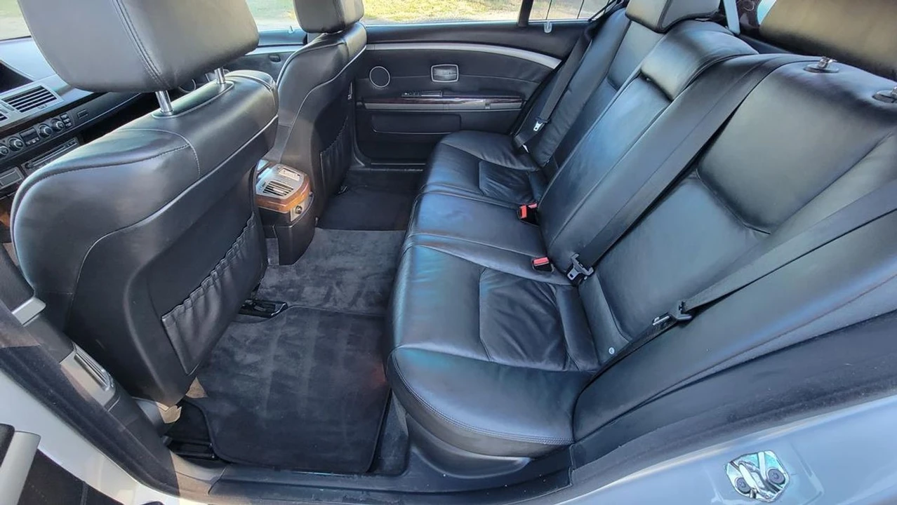 2006 BMW E65/E66 750i & 760i Sedan - Image 18 of 21
