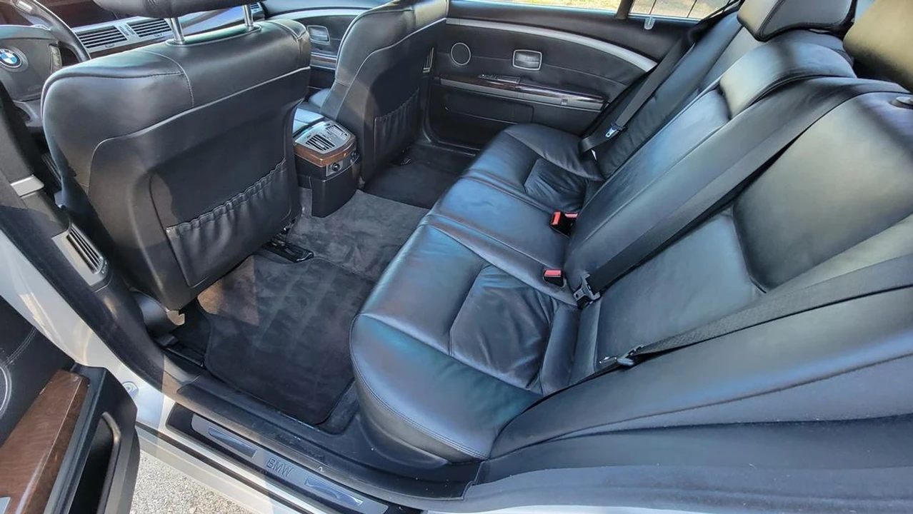 2006 BMW E65/E66 750i & 760i Sedan - Image 16 of 21