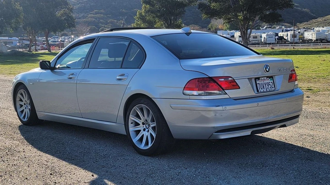 2006 BMW E65/E66 750i & 760i Sedan - Image 6 of 21