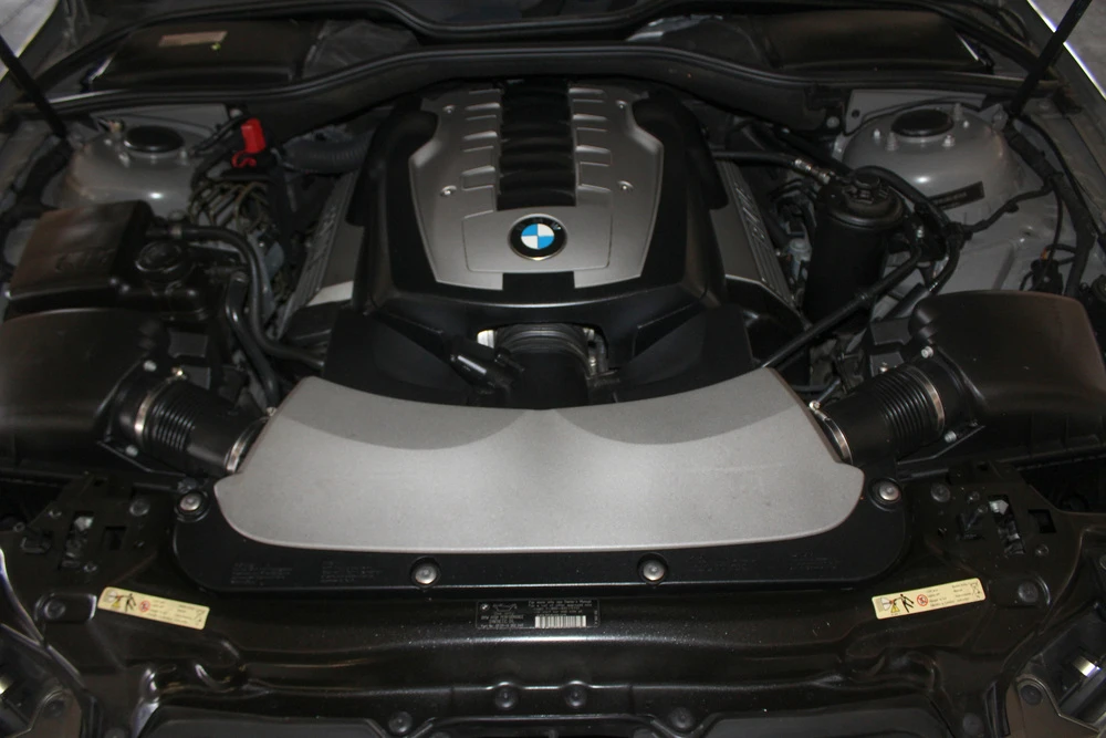 2006 BMW E65/E66 750i & 760i Sedan - Image 3 of 5
