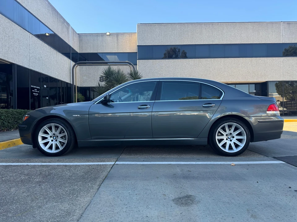 2006 BMW E65/E66 750i & 760i Sedan - Image 13 of 31