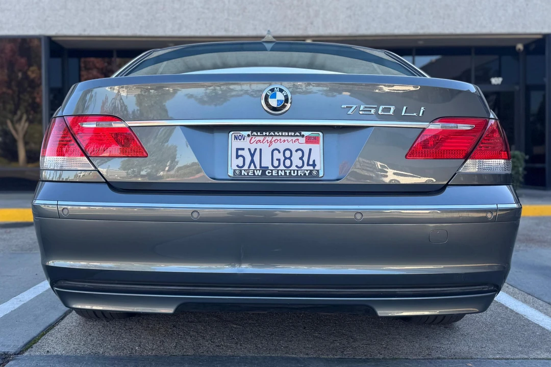 2006 BMW E65/E66 750i & 760i Sedan - Image 5 of 31