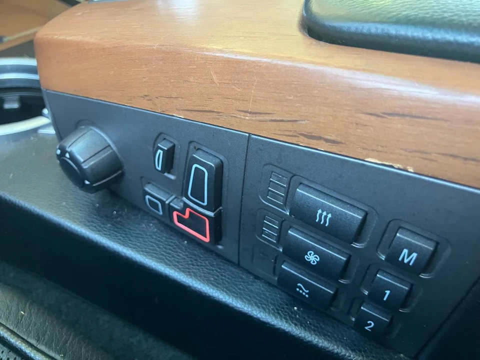 2006 BMW E65/E66 750i & 760i Sedan - Image 18 of 20