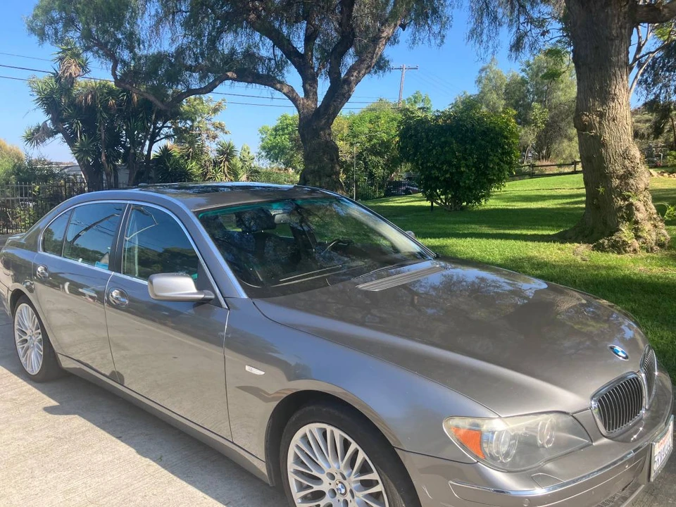 2006 BMW E65/E66 750i & 760i Sedan - Image 5 of 20