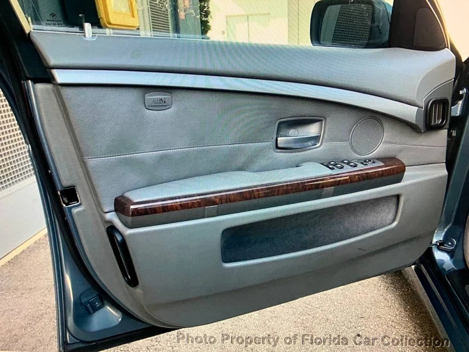 2006 BMW E65/E66 750i & 760i Sedan - Image 15 of 19