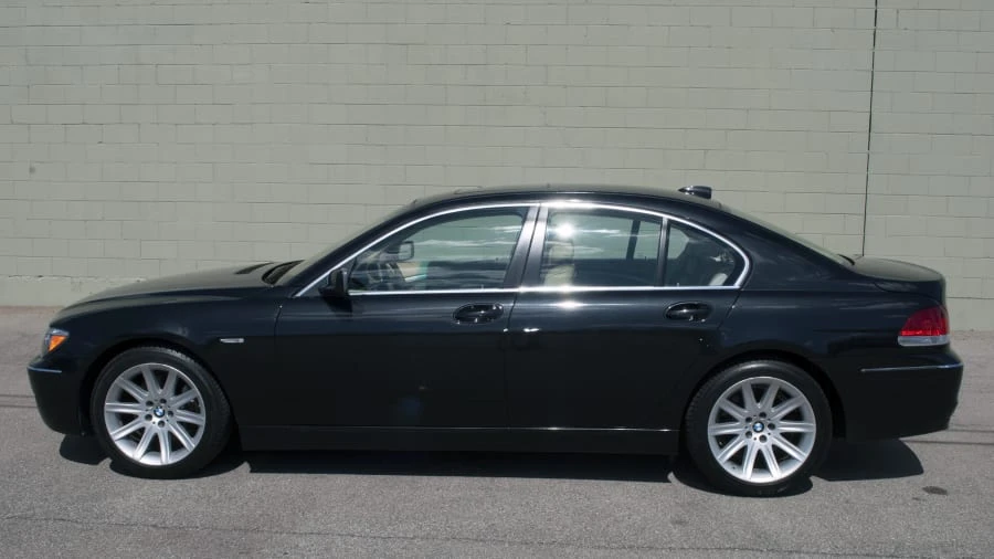 2006 BMW E65/E66 750i & 760i Sedan - Image 2 of 12