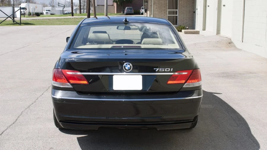 2006 BMW E65/E66 750i & 760i Sedan - Image 3 of 12