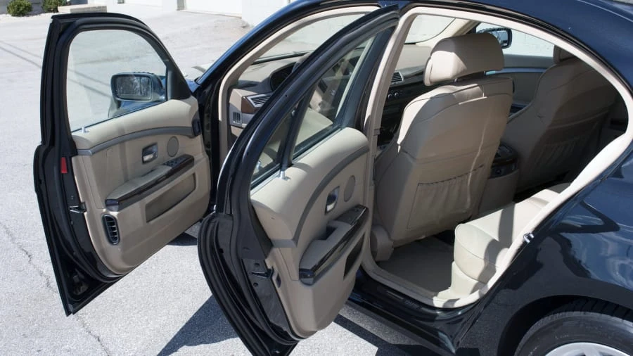 2006 BMW E65/E66 750i & 760i Sedan - Image 7 of 12