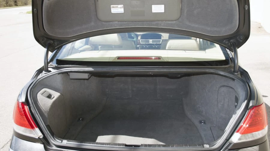 2006 BMW E65/E66 750i & 760i Sedan - Image 8 of 12