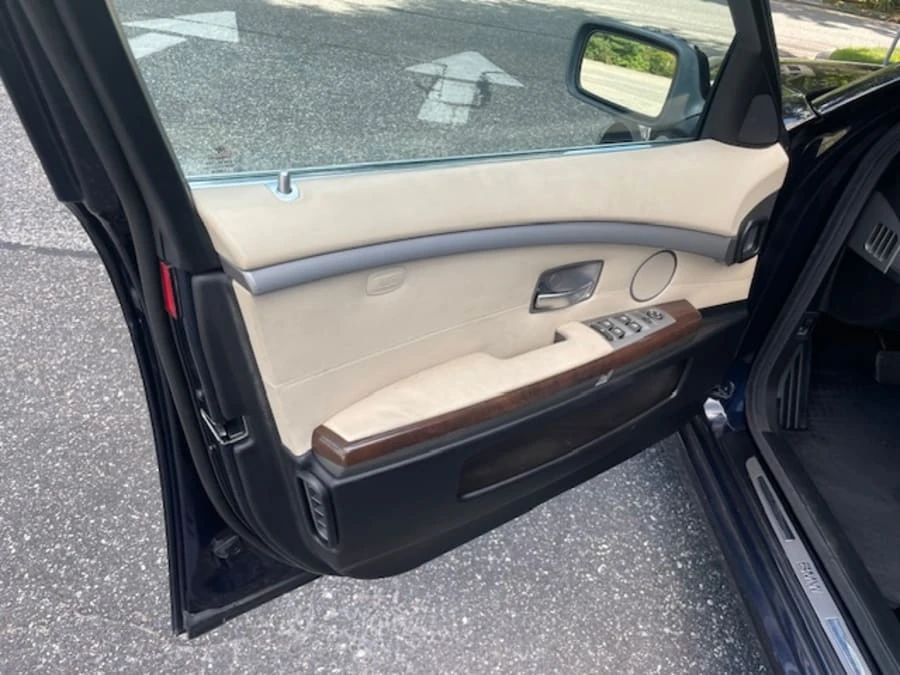 2006 BMW E65/E66 750i & 760i Sedan - Image 16 of 21